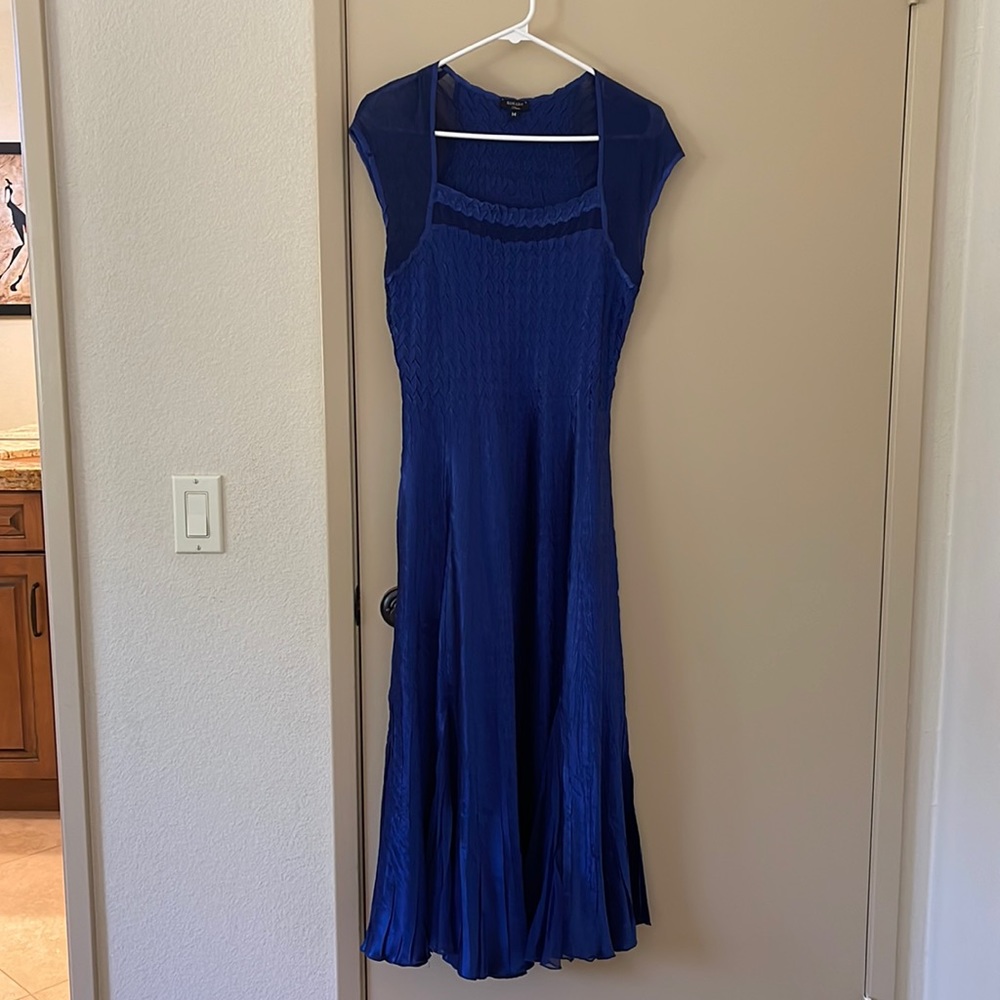 Like new Komarov SZ M dress